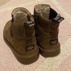 UGG toddler kids shoes